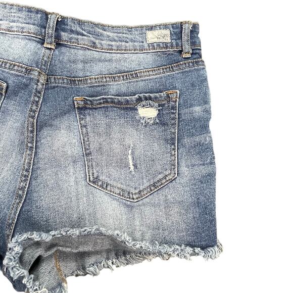 Tokyo Darling‎ Super High Waisted Shorty Shorts Women's Size 8 Distressed Denim - Picture 11 of 11